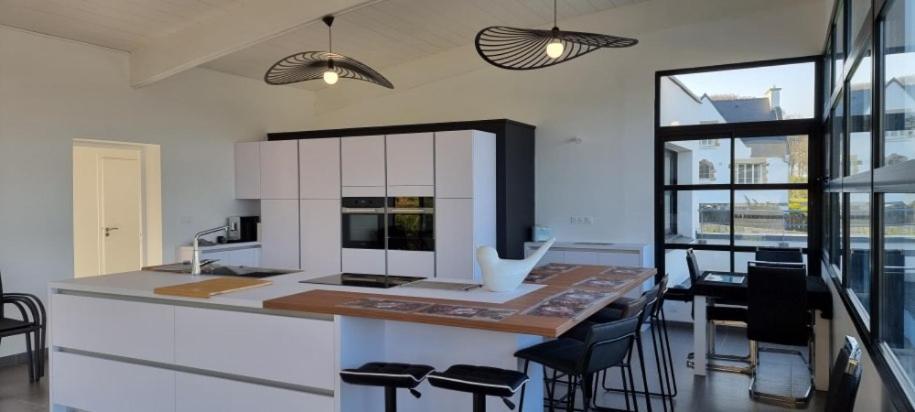 Maison Villa Montmarin Vue Mer Bretagne Nord Vers Roscoff Carantec Morlaix Plouescat Locquenole Avec Son Spa Et Sa Vue Mer Екстериор снимка
